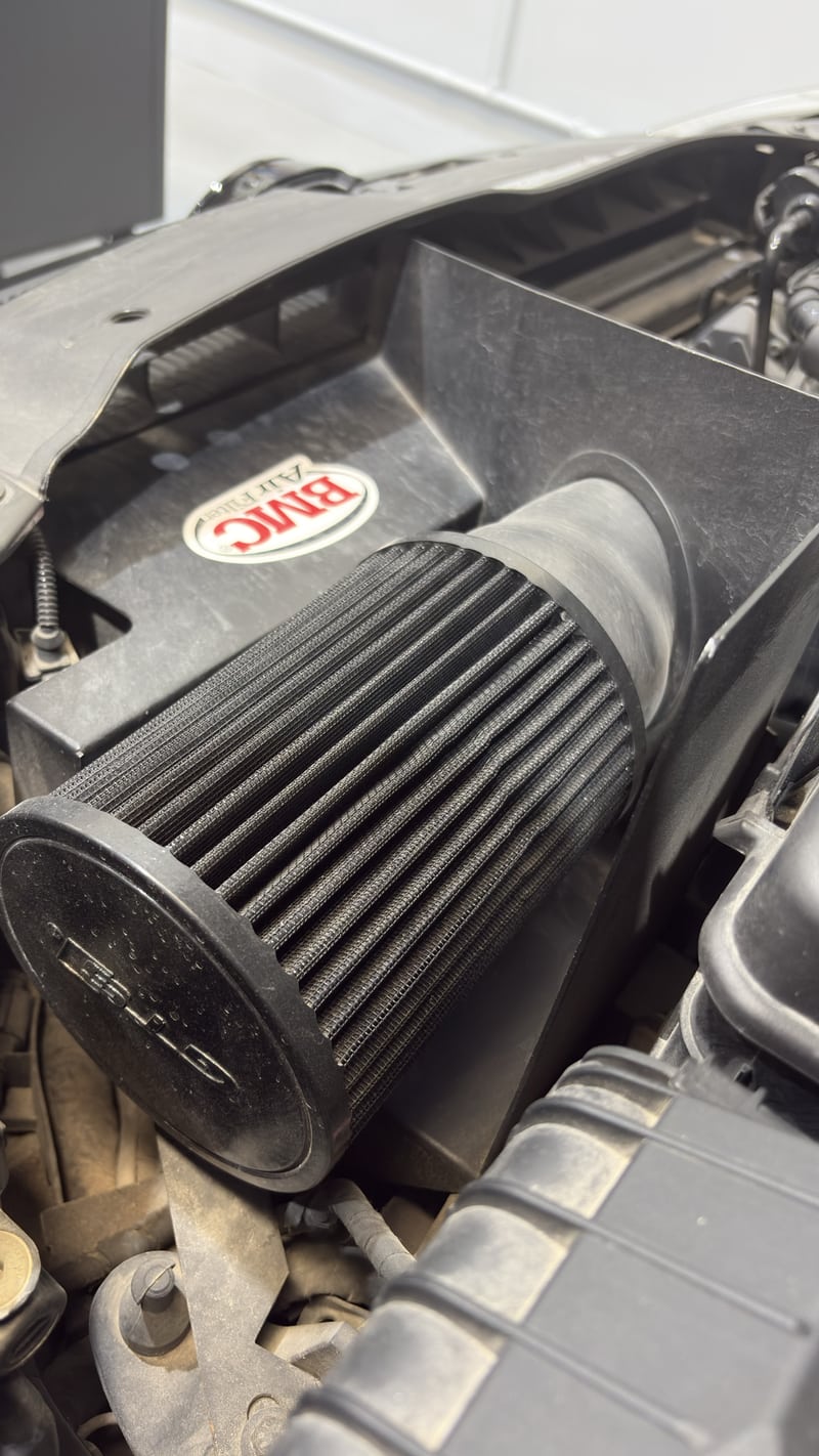 Close-up of the reusable intake filter on the Golf Mk6 GTI